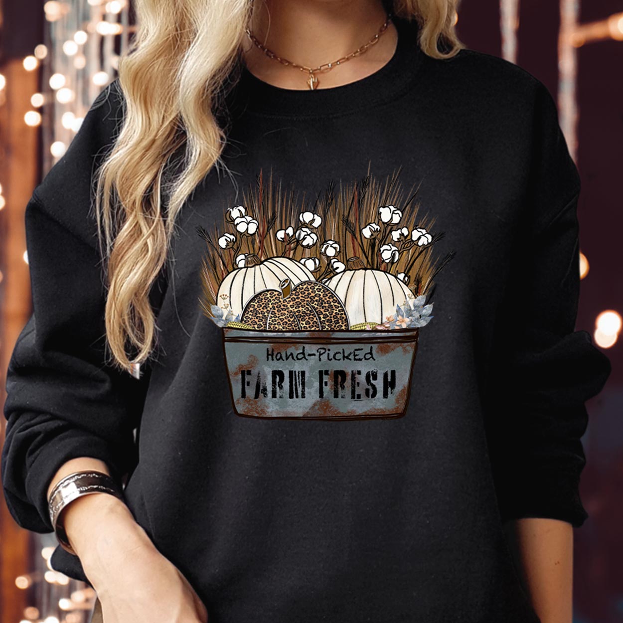 SWEATSHIRT (1843) Farm Fresh Pumpkin