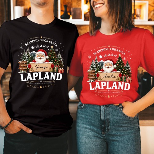 Personalised Lapland Family Christmas T-Shirt, Custom Santa Holding Wooden Name Sign Board Christmas Tree Signpost Holiday Trip Family Xmas Tops