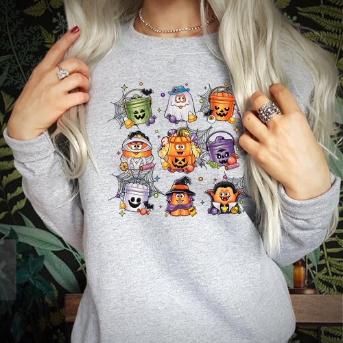 Spooky Nuggets Friends Meal Bucket Sweatshirt, Cute Retro Halloween Fast Food Jumper, Vintage Fall Trick or Treat Pullover, Spooky Season Crewneck