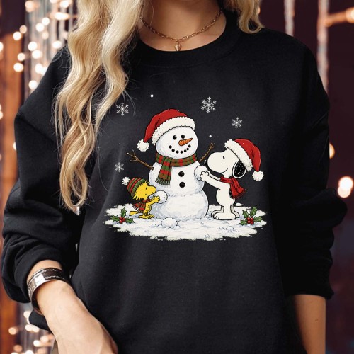 Snoopy Christmas Jumper, Woodstock Snowman Xmas Sweatshirt, Cute Peanuts Holiday Sweater, Winter Wonderland UK Gift Pajamas