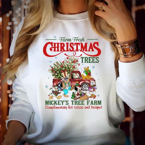 Disney Christmas Sweatshirt, Retro Mickey Mouse Tree Farm Jumper, Nostalgic Winter Matching Couples Family Holiday Graphic Gift Xmas Sweater