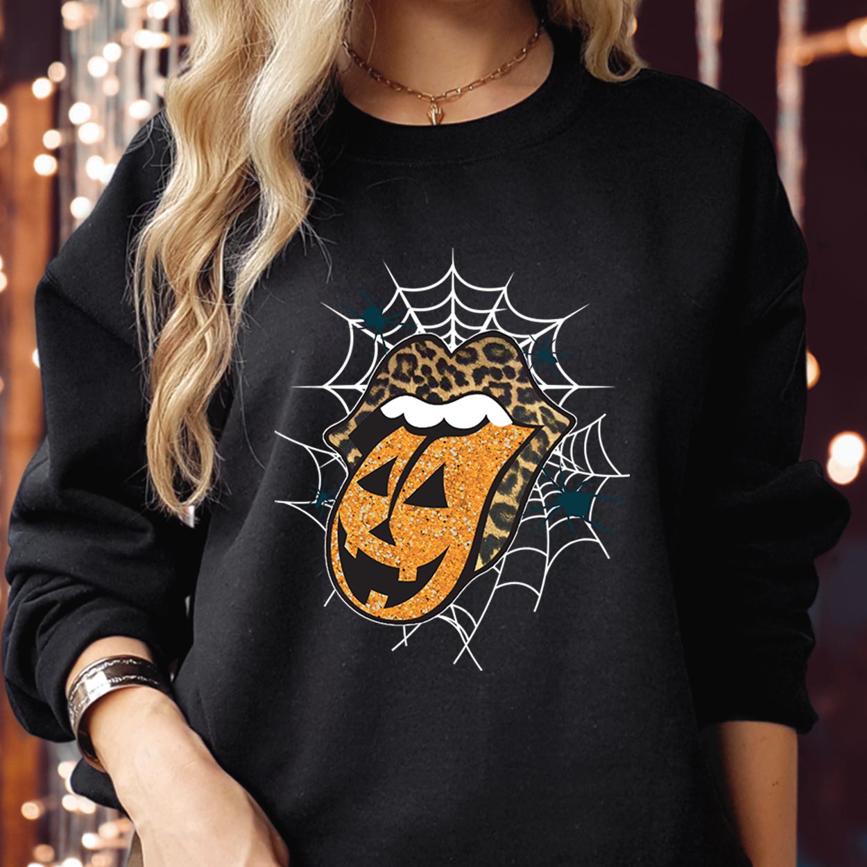 SWEATSHIRT (1818) Halloween Doodles