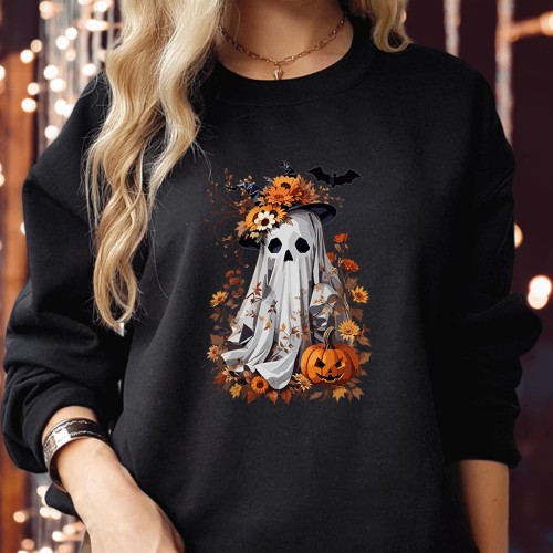 Spooky Ghost Fall Pumpkins Autumn leaves - Spooky Season Trick or Treat Boo Ghost Witch Pumpkins - Happy Halloween Jumper