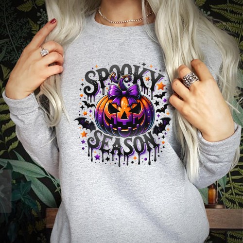 Spooky Pumpkin Witchy Bats Retro Halloween - Spooky Season Trick or Treat Boo Ghost Witch Pumpkin -Happy Halloween Jumper