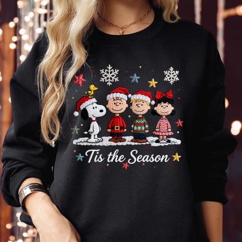 Snoopy Christmas Jumper, Peanuts Gang Tis The Season Xmas Sweatshirt, Printed Festive Sweater, Winter Family Holiday Gift Pajamas