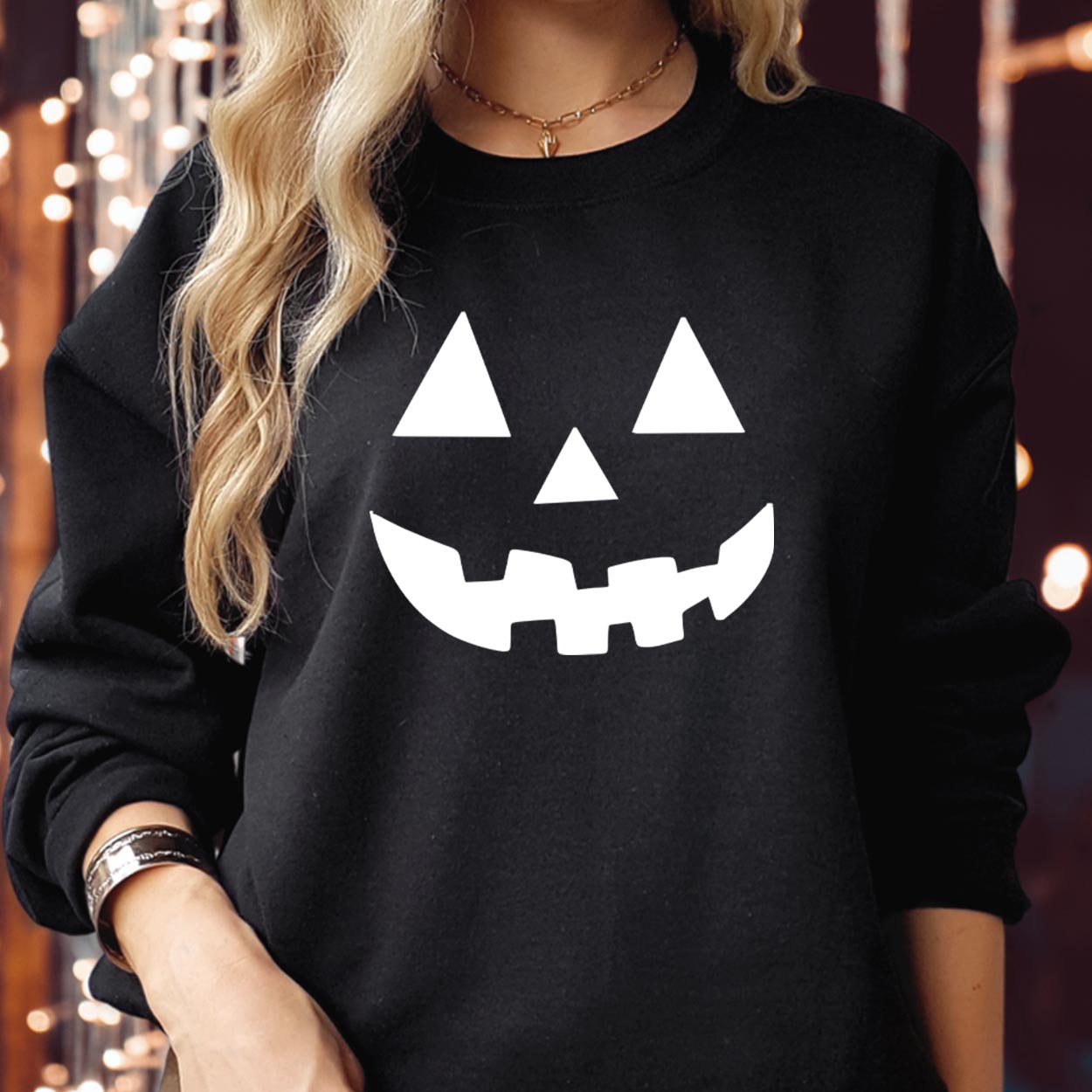 SWEATSHIRT (1974) Jack O Lantern Scary Pumpkin Face